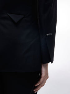BLAZER FITS EVERYONE